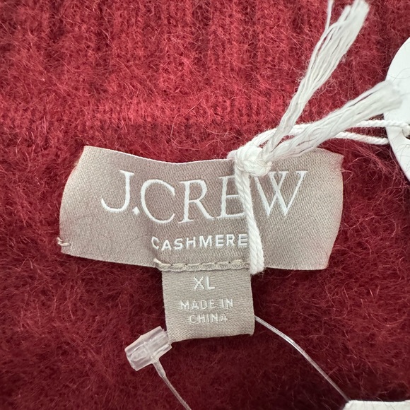 J Crew Johnny Collar v-neck cashmere sweater, NWT - Picture 2 of 5